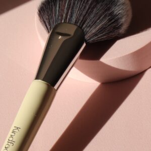 The Multi-Use Powder Brush